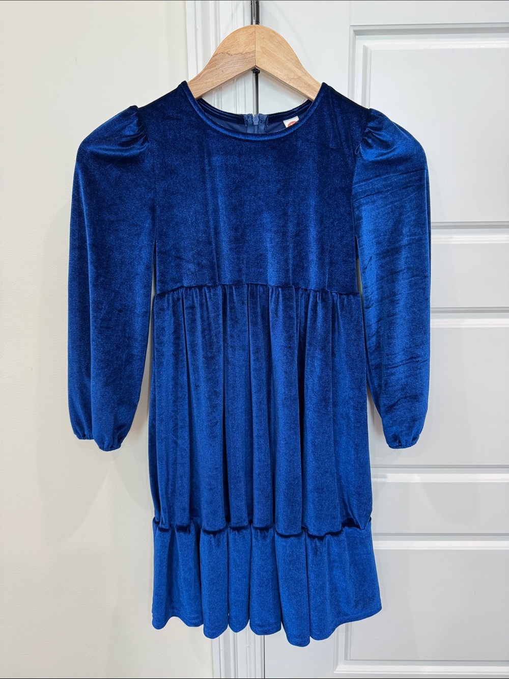 NEW Girls Blue Velvet Long Sleeve Dress Chic Jewel Tone Blue Royal, size Medium